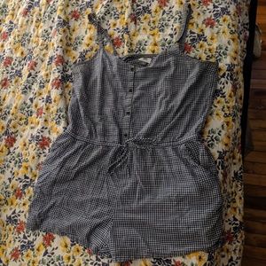 Old Navy // Gingham Romper